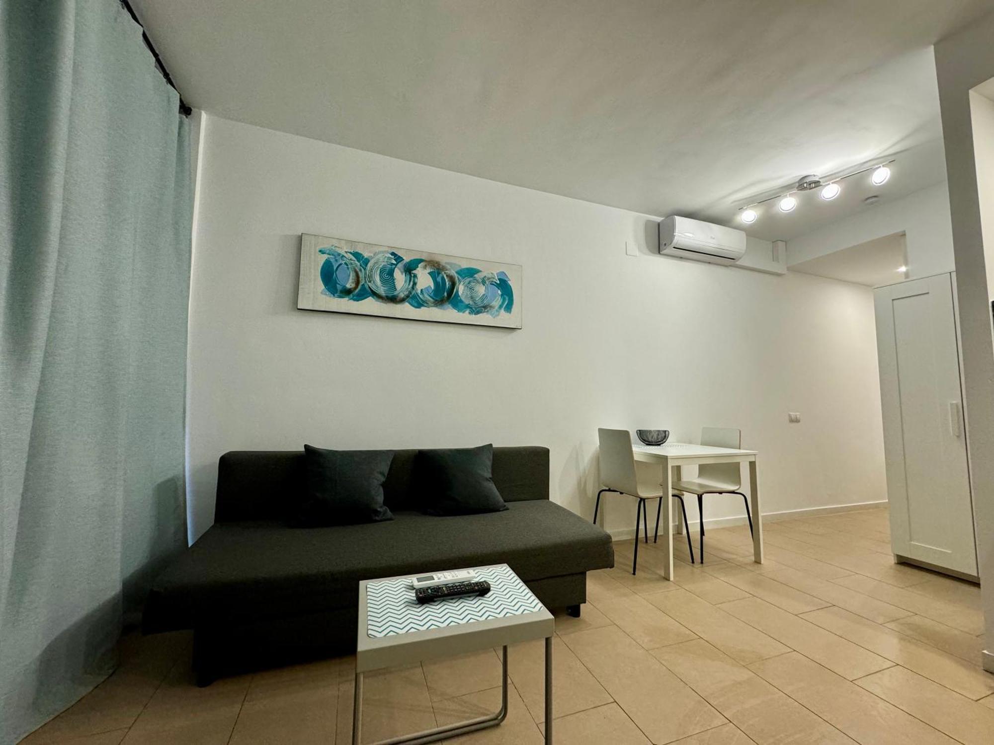 Moderno Apartamento Con Parking,Tarrassa, Barcelona テラサ エクステリア 写真